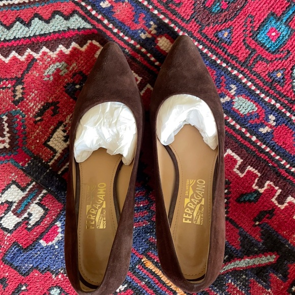 Salvatore Ferragamo Shoes - Salvatore Ferragamo suede heels